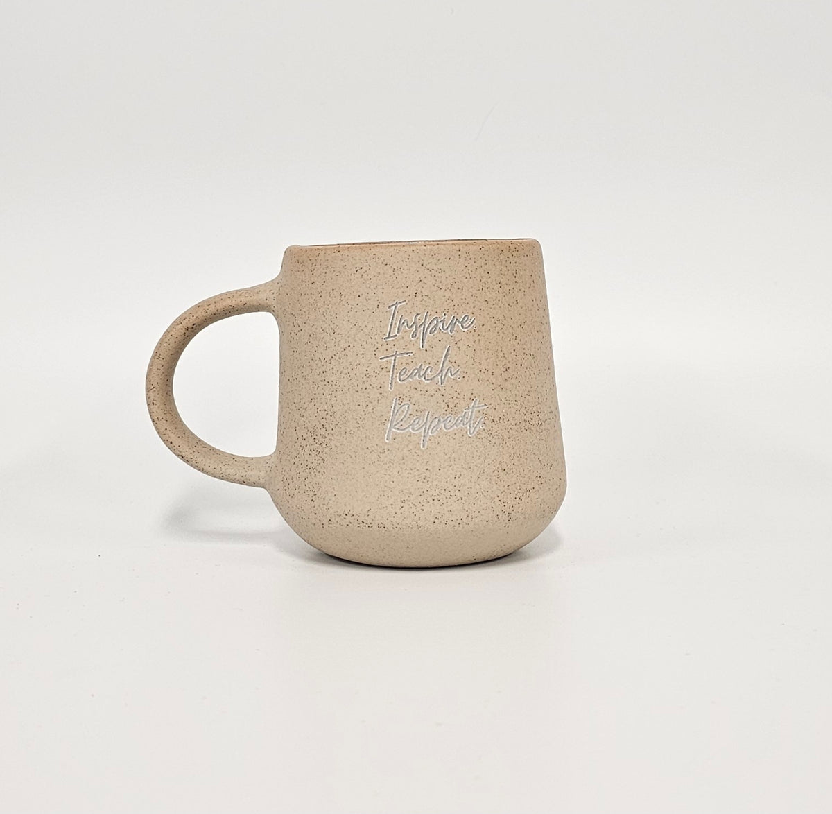 El and O Design Co. Engraved Mug - "Inspire, Teach, Repeat"