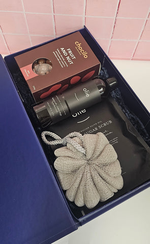 Refresh & Indulge Box