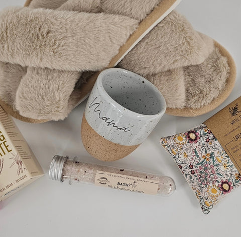 EL&O Ceramic Engraved Mama Mug